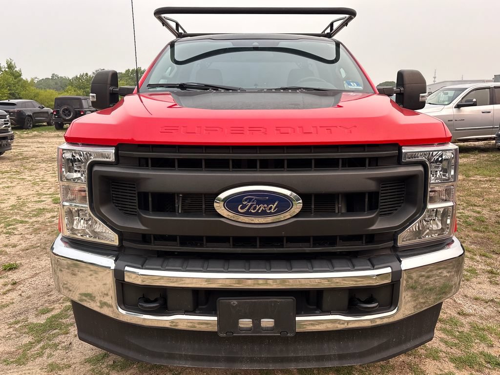 Used 2022 Ford F250 XL w/ Power Equipment Group AWD/4WD image 2