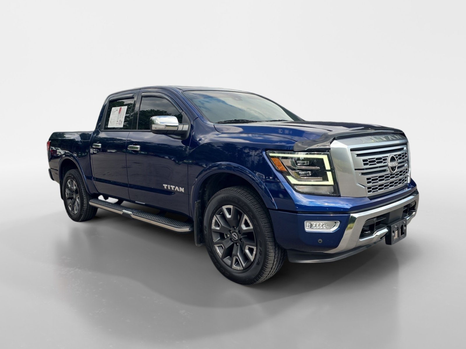 Certified 2023 Nissan Titan Platinum Reserve w/ Moonroof Package AWD/4WD image 8