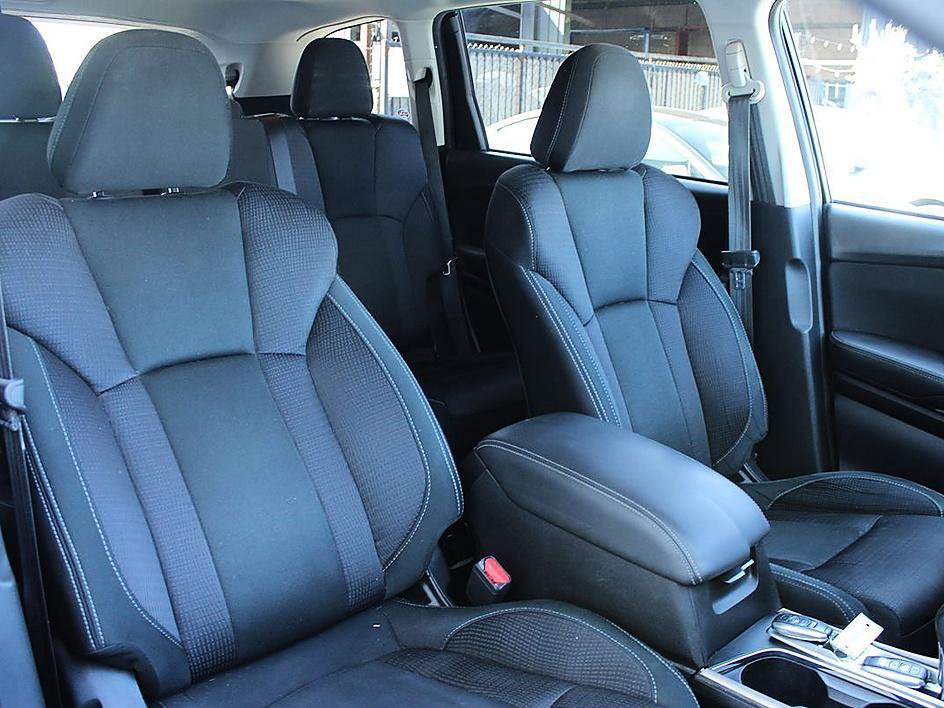 Used 2020 Subaru Ascent Premium w/ Convenience Package image 27