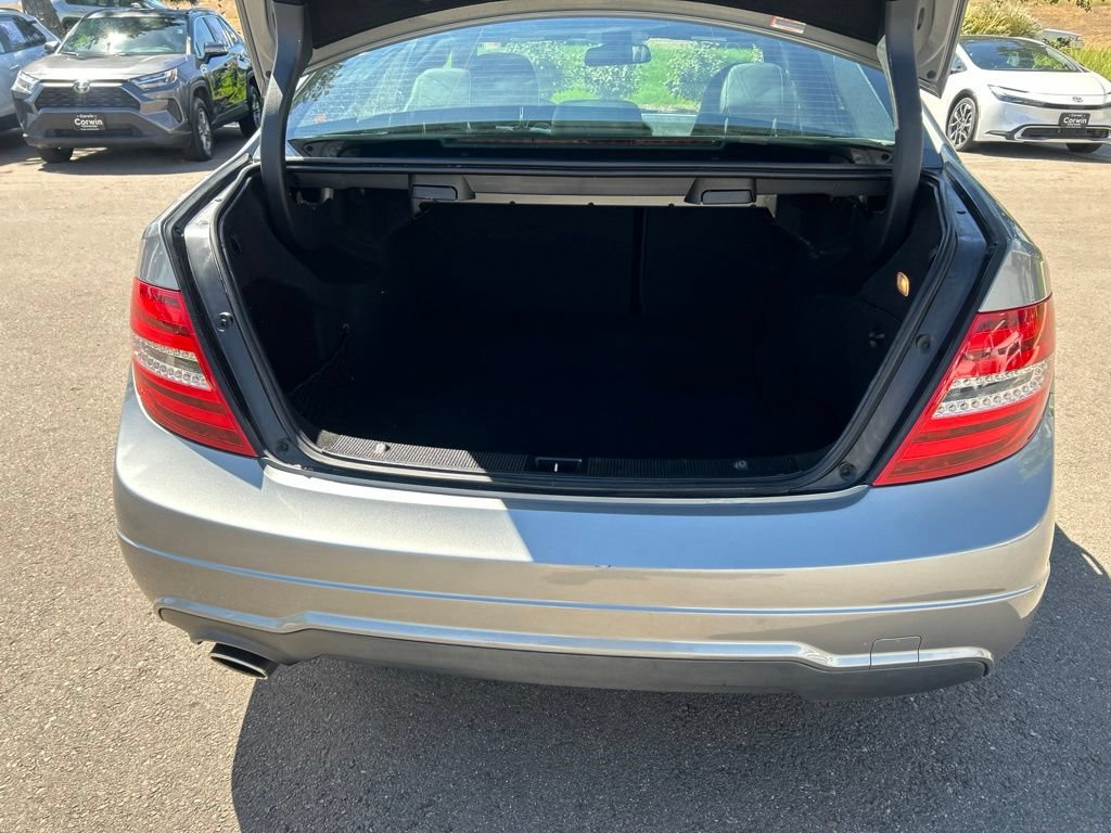 Used 2014 Mercedes-Benz C 250 Sedan image 17