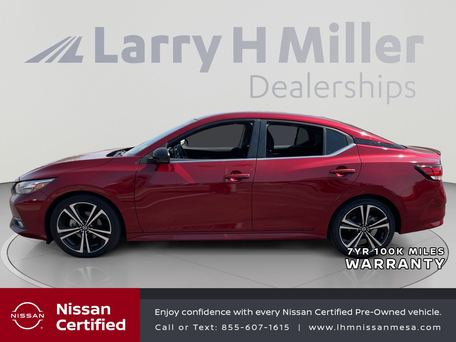 Certified 2022 Nissan Sentra SR FWD image 2