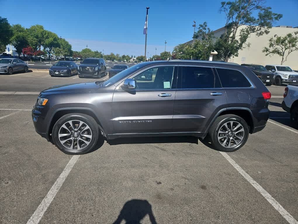 Used 2018 Jeep Grand Cherokee Limited RWD image 4