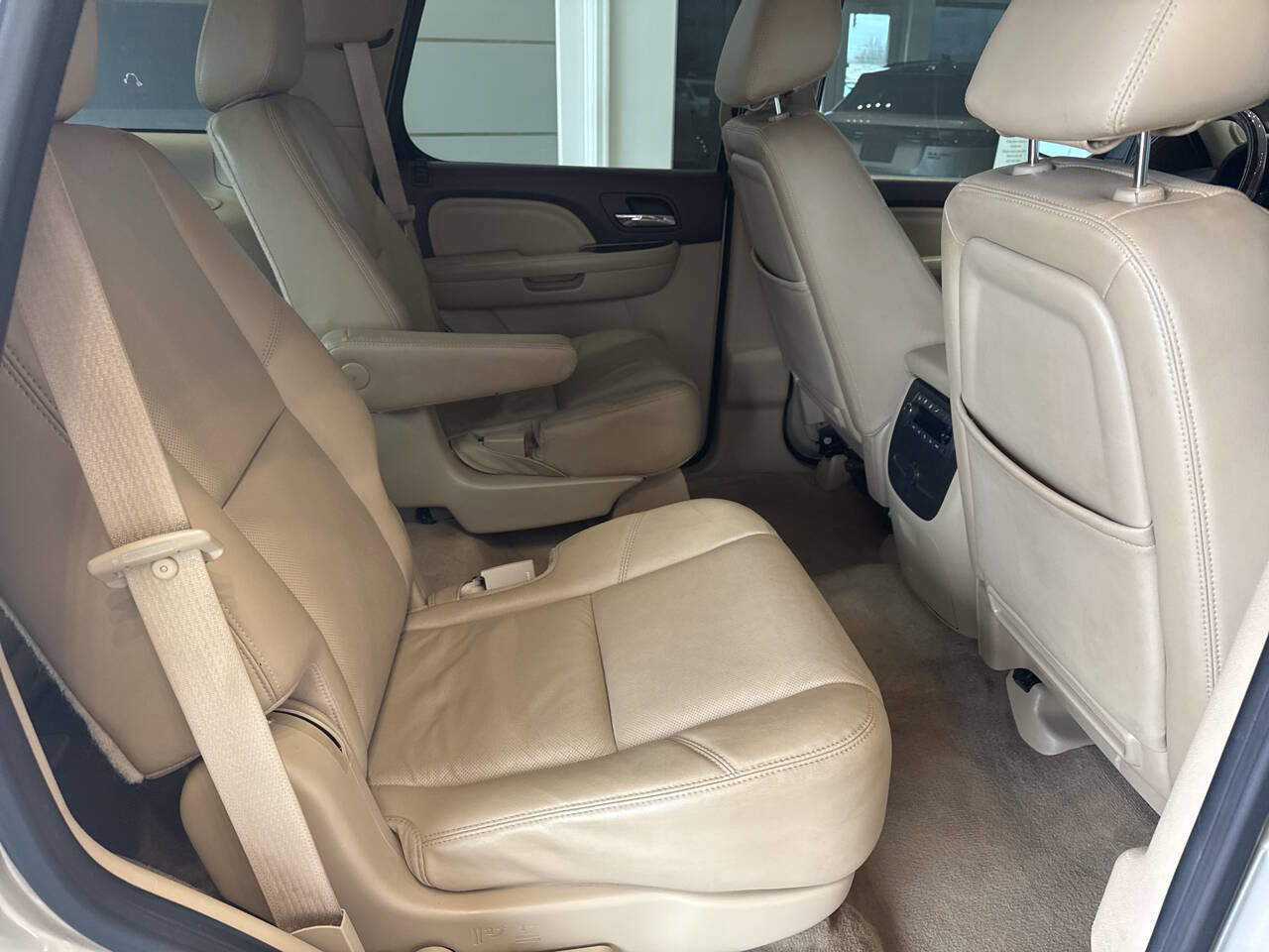 Used 2012 GMC Yukon Denali image 37