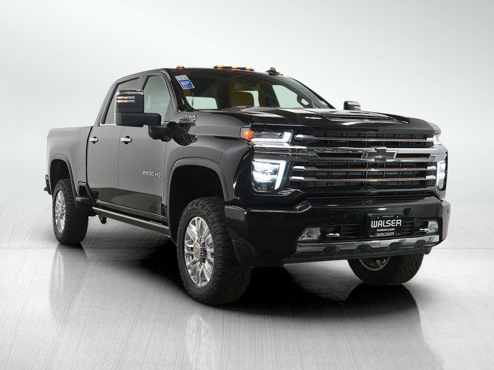 Used 2021 Chevrolet Silverado 2500 High Country w/ Safety Package II image 7