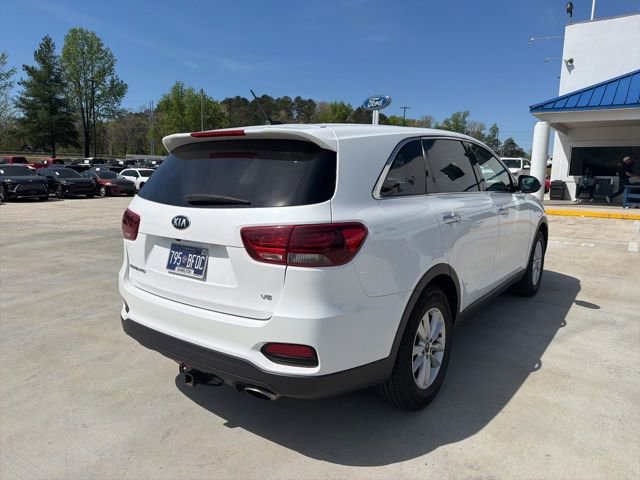 Used 2020 Kia Sorento LX image 9