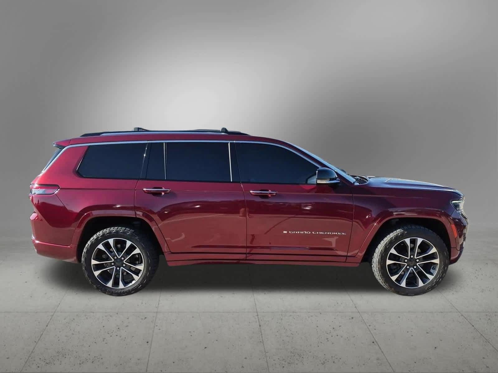 Used 2021 Jeep Grand Cherokee L Overland w/ Luxury Tech Group IV RWD image 7