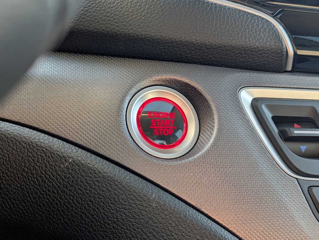 Used 2025 Honda Ridgeline RTL image 39