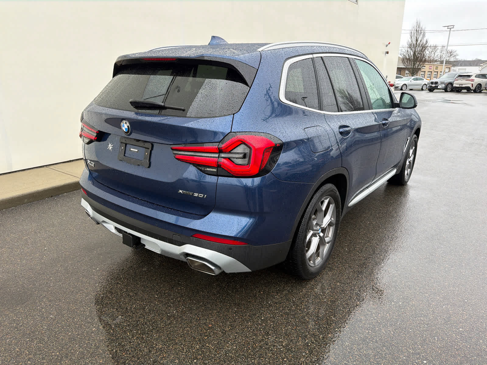 Used 2023 BMW X3 xDrive30i w/ Premium Package image 9