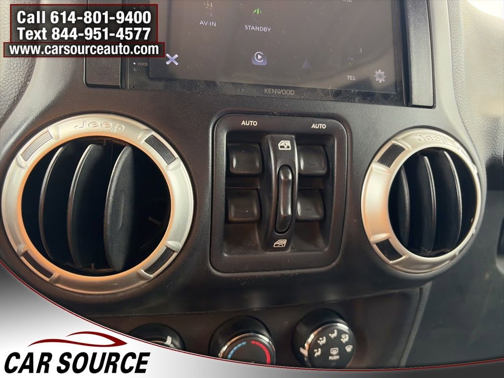 Used 2017 Jeep Wrangler Unlimited Sahara w/ Max Tow Package image 18