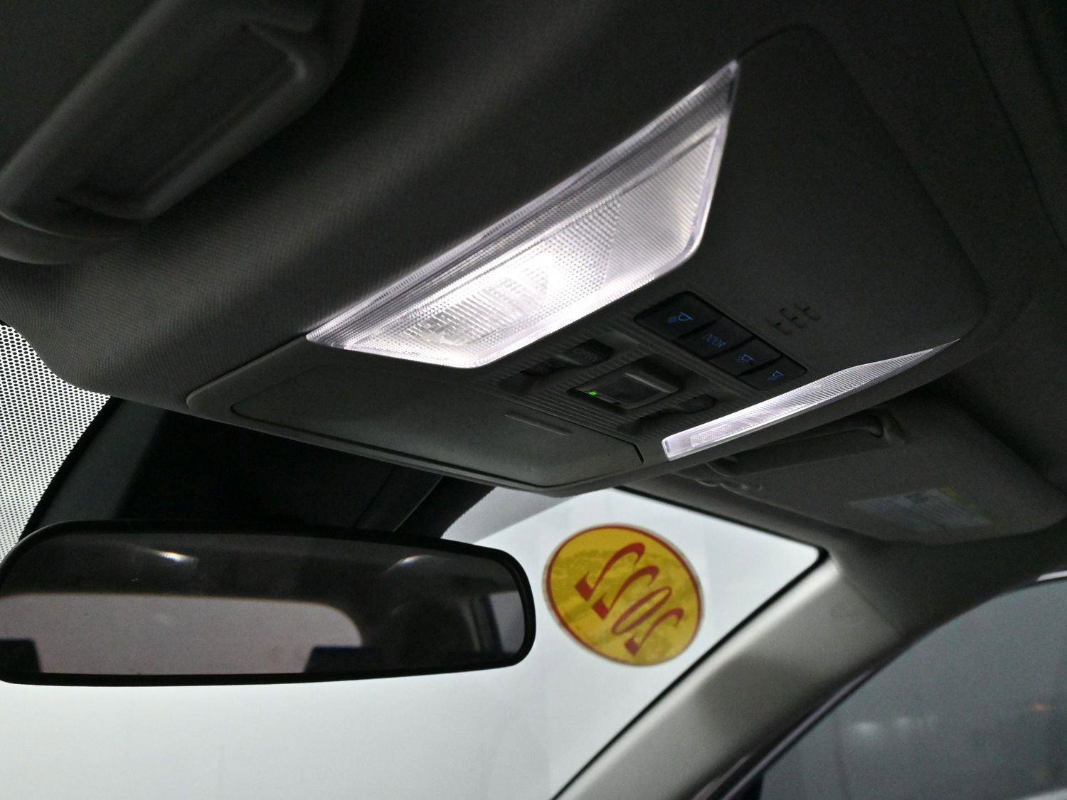 Used 2022 Toyota RAV4 XLE w/ Convenience Package image 28