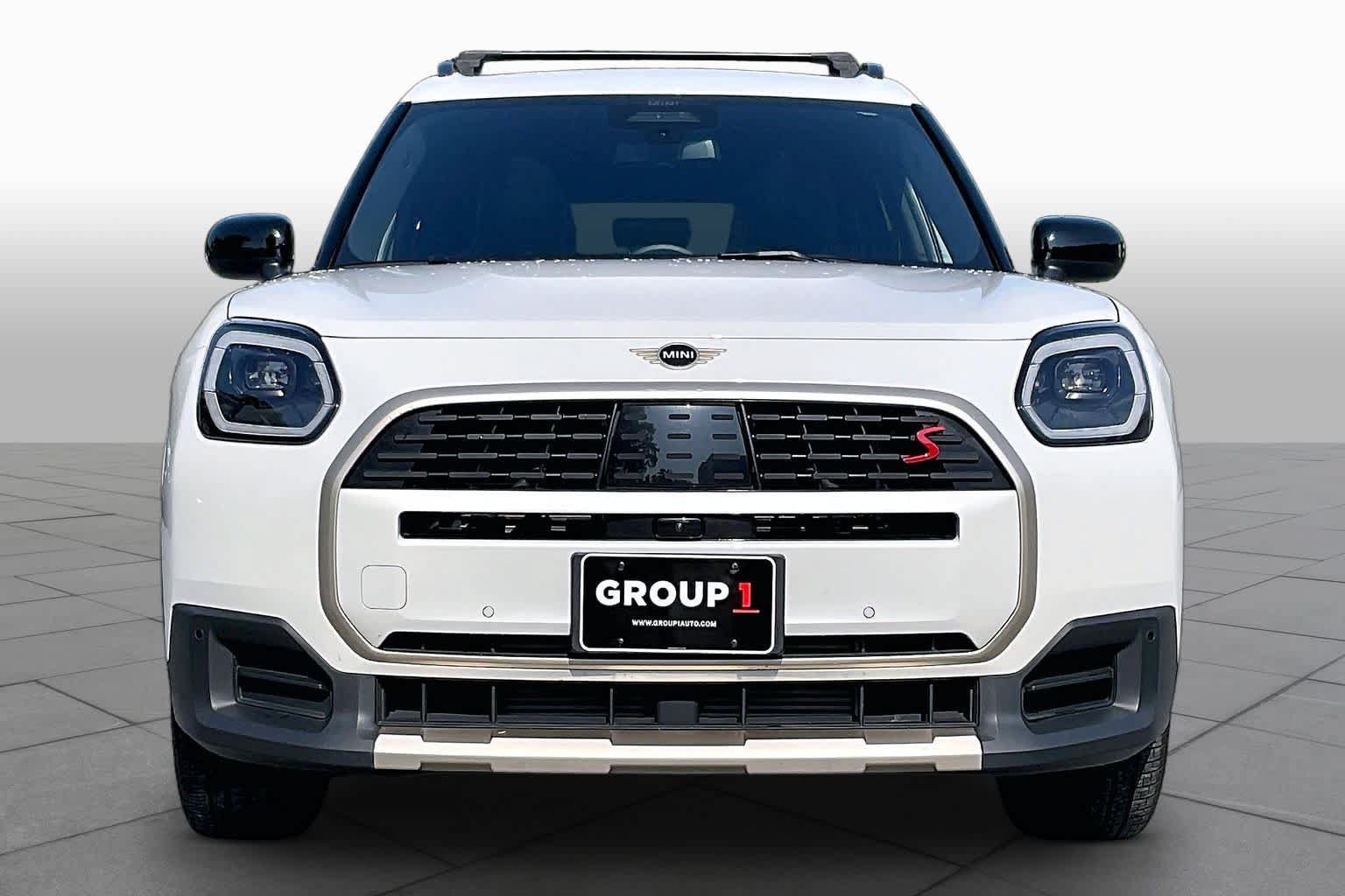 Used 2025 MINI Cooper Countryman S w/ Comfort Package Max AWD/4WD image 3