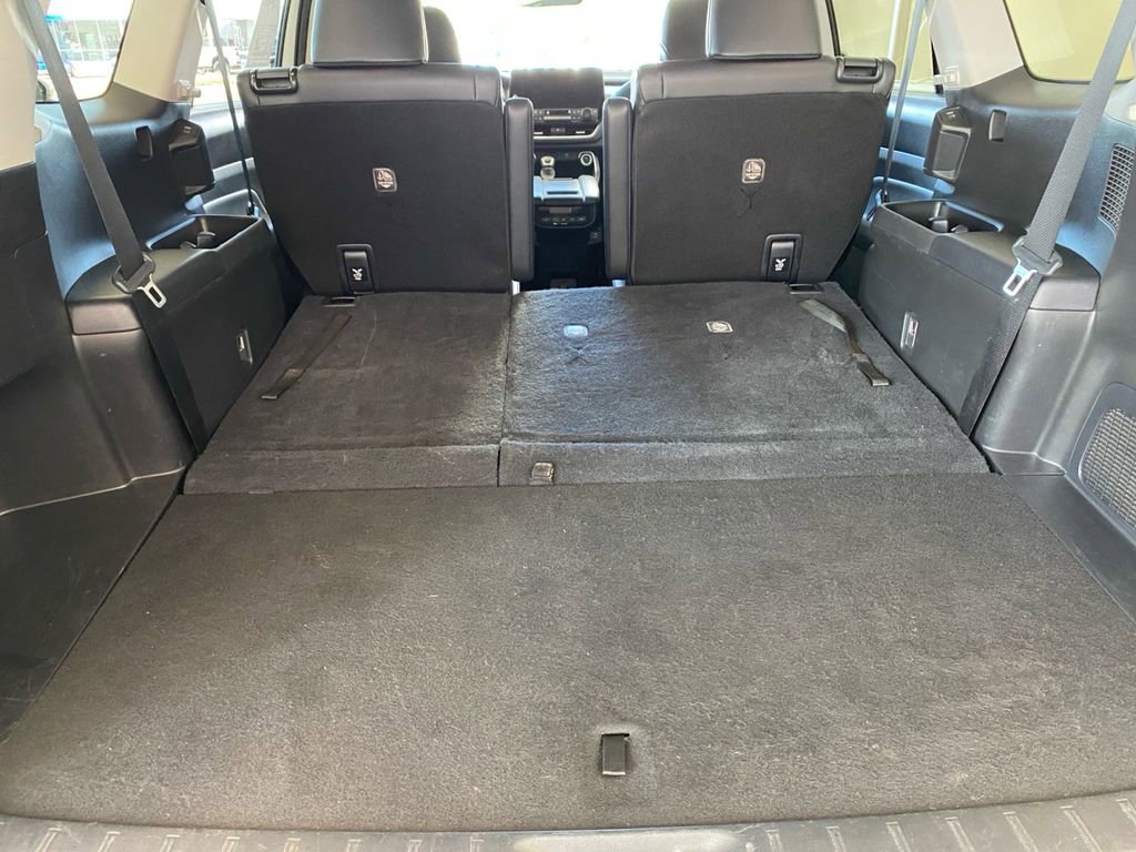 Used 2024 Toyota Grand Highlander XLE image 27