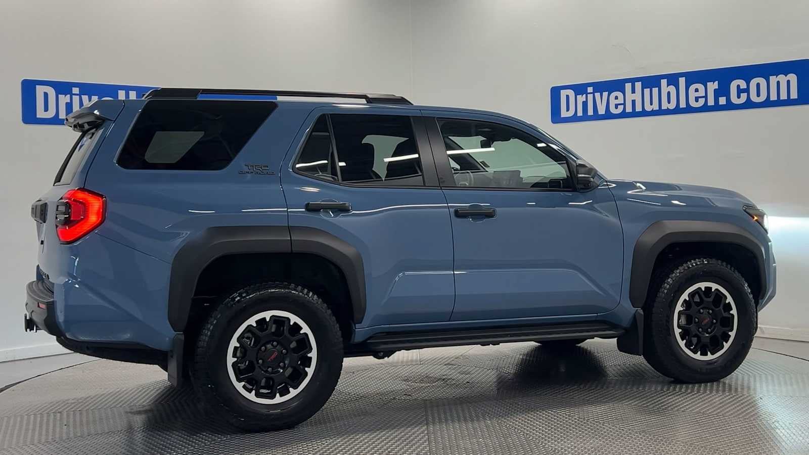 Used 2025 Toyota 4Runner TRD Off-Road Premium AWD/4WD image 8