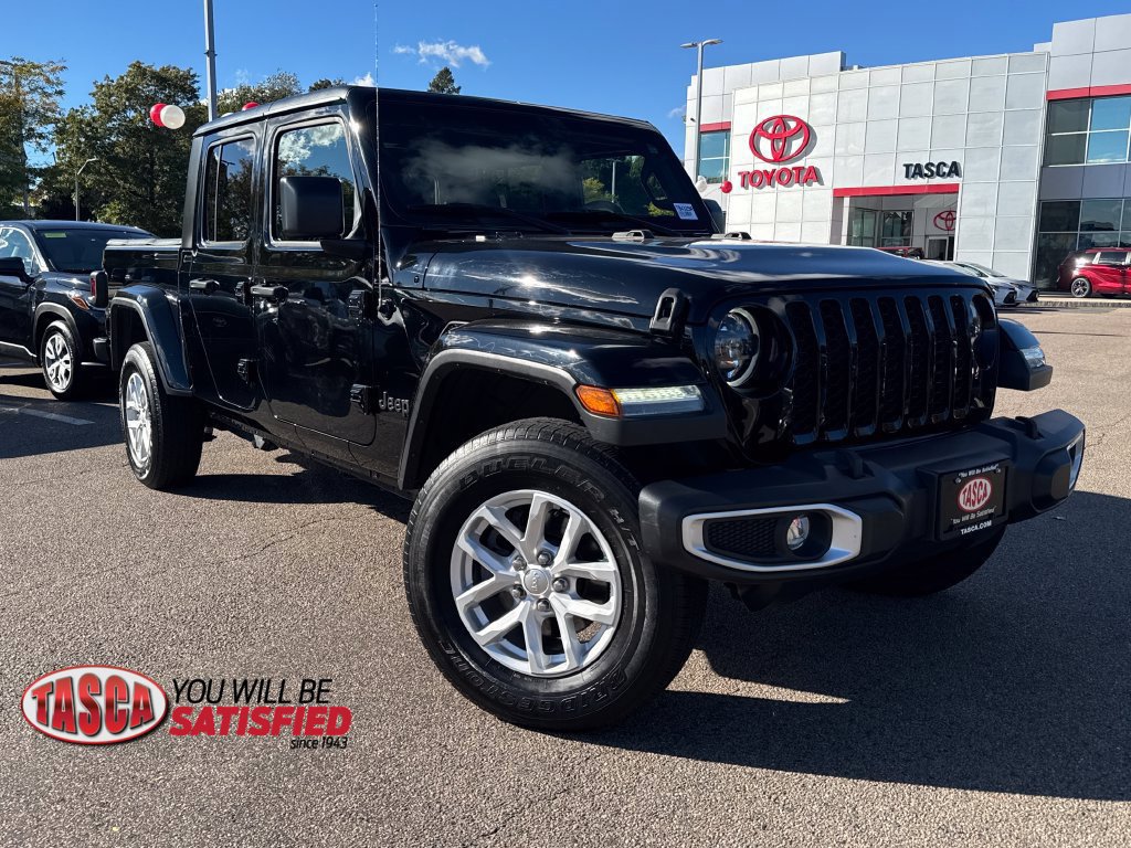 Used 2023 Jeep Gladiator Sport