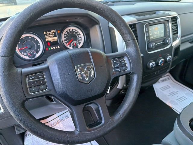 Used 2016 RAM 1500 Classic SLT image 28