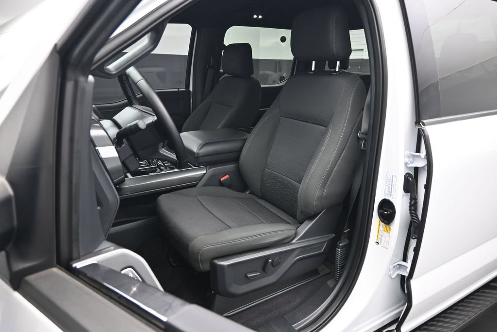 Certified 2023 Ford F150 XLT RWD image 9