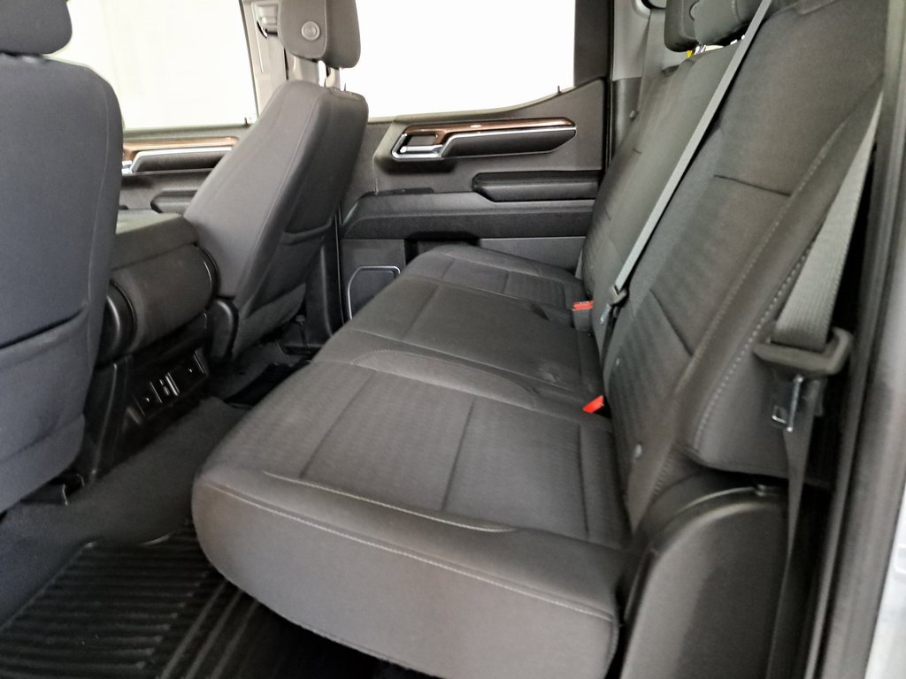 Used 2023 Chevrolet Silverado 1500 LT image 23