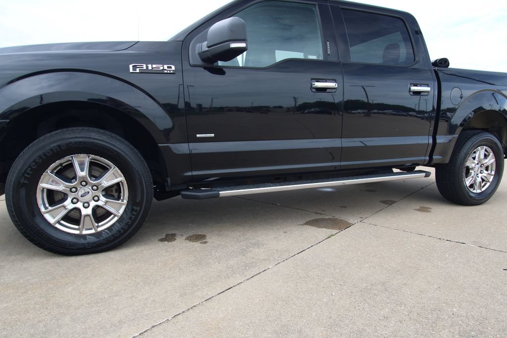 Used 2016 Ford F150 XLT w/ Equipment Group 301A Mid AWD/4WD image 10