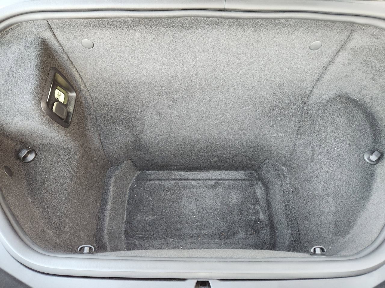 Used 2025 Chevrolet Corvette E-Ray image 31