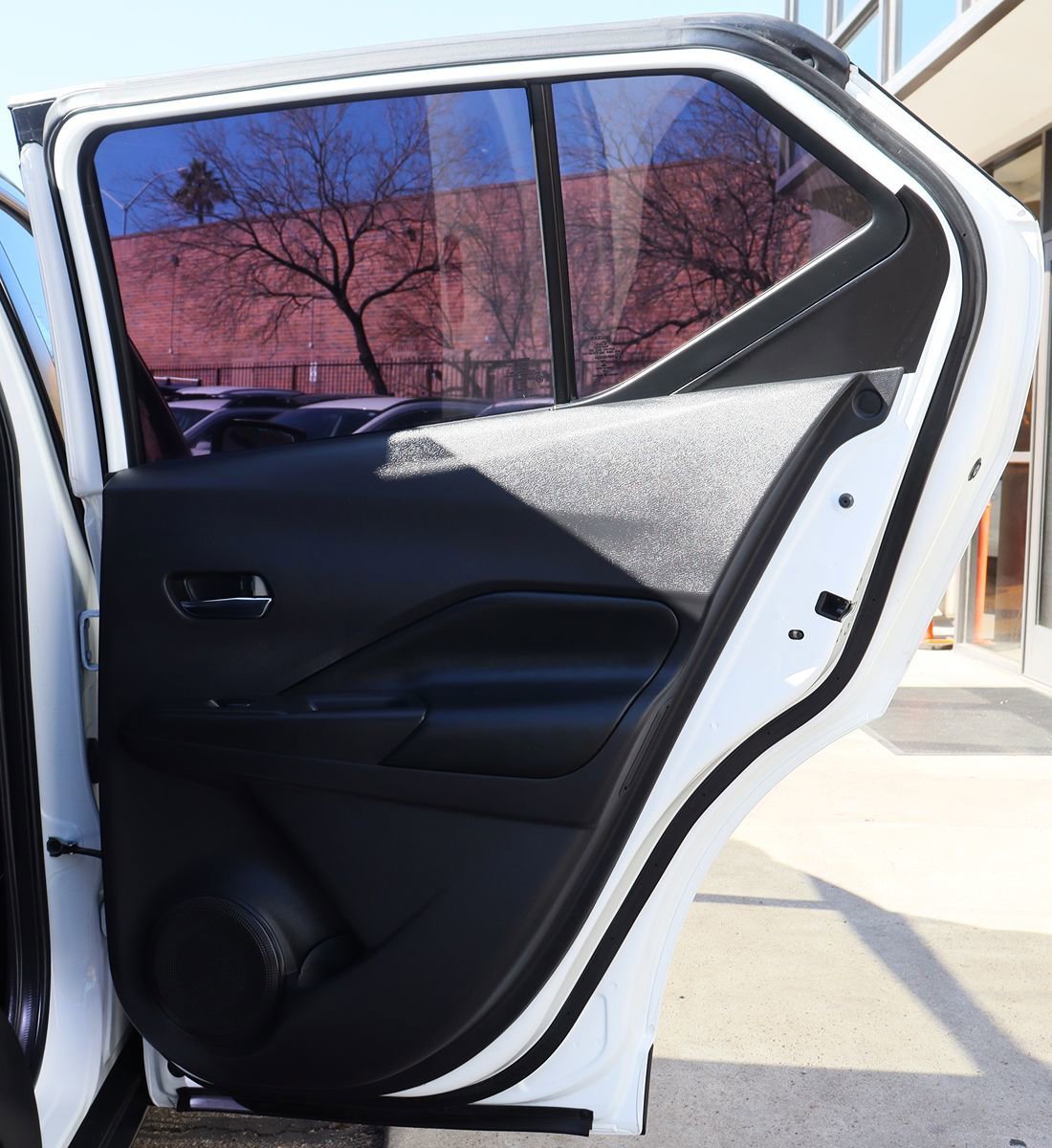 Used 2020 Nissan Kicks SR w/ SR Premium Package FWD image 26