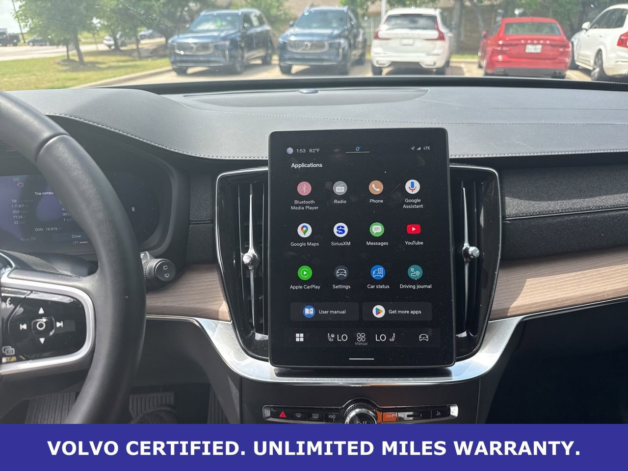 Certified 2025 Volvo XC90 B6 Plus image 24