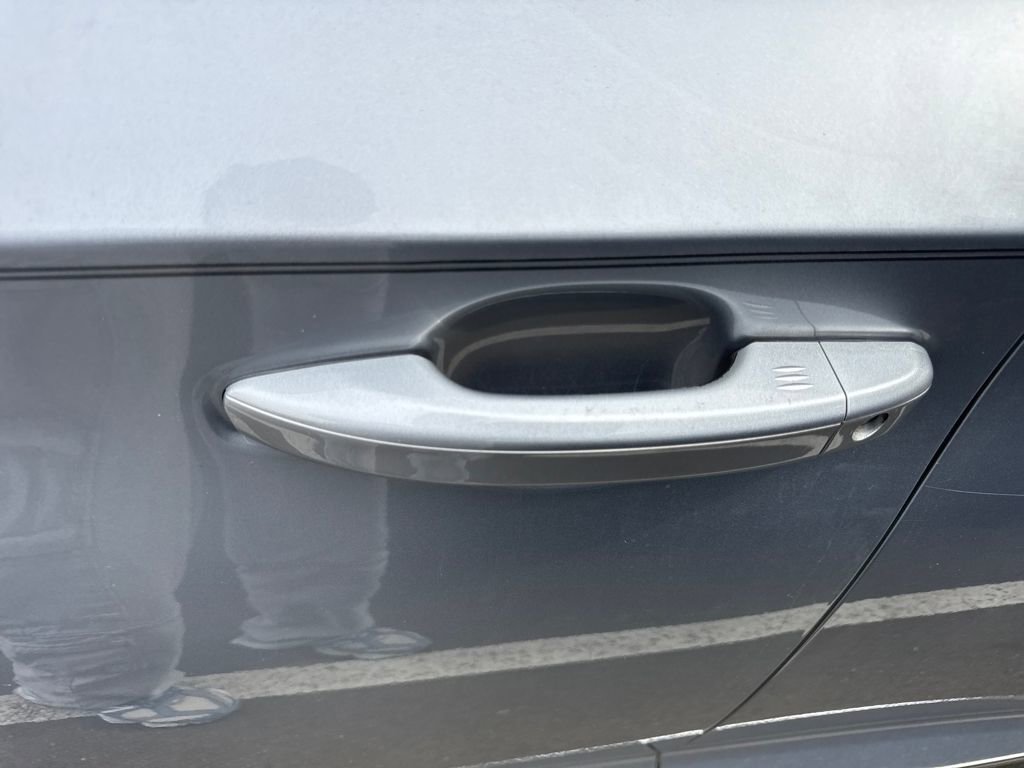 Used 2018 Honda Accord EX-L image 15