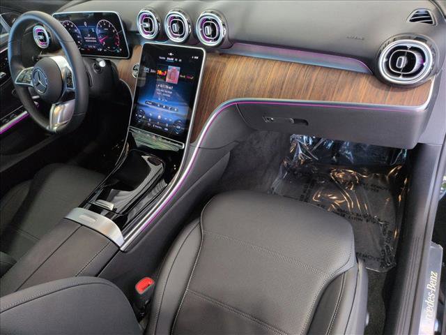 Used 2025 Mercedes-Benz C 300 Sedan image 23