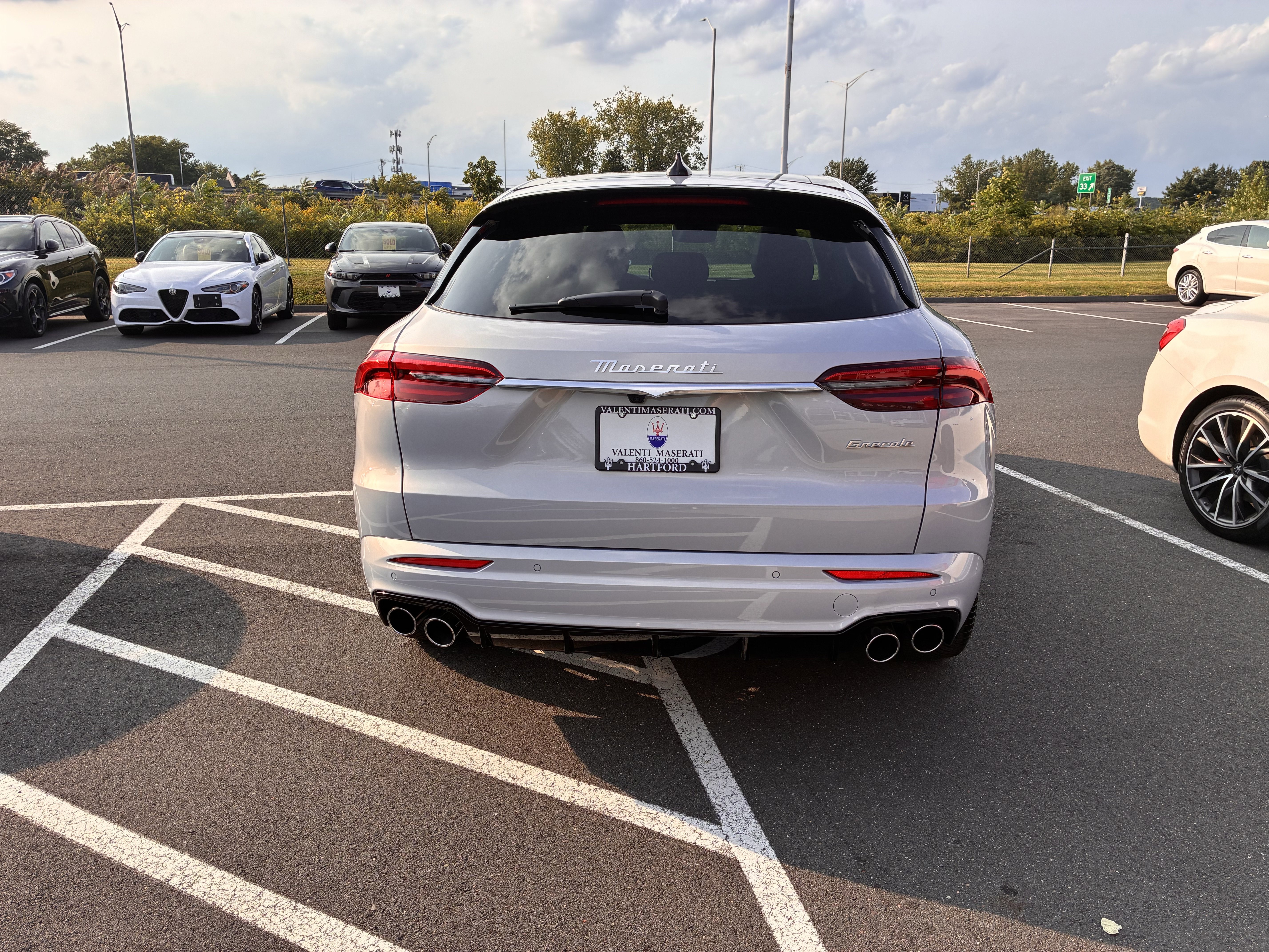 New 2025 Maserati Grecale GT image 8