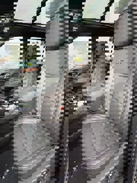 New 2026 GMC Yukon Denali image 12