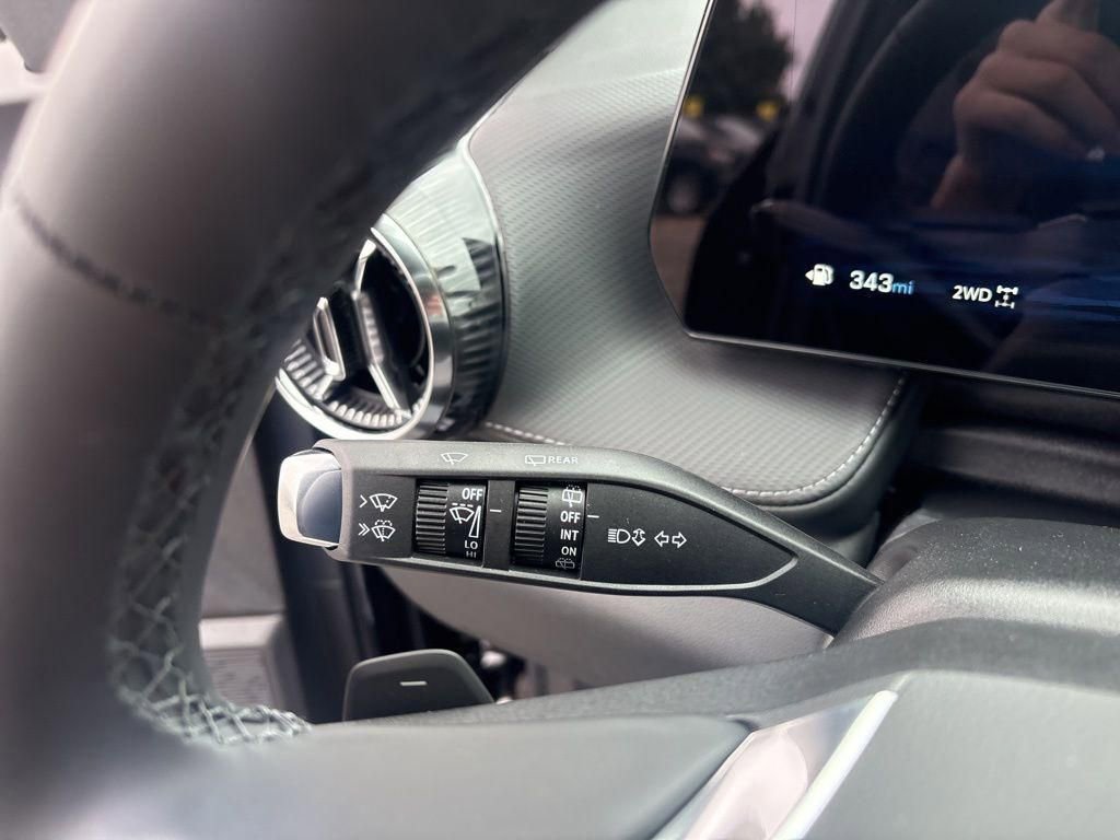 New 2026 Chevrolet Equinox LT w/ Convenience Package II image 13