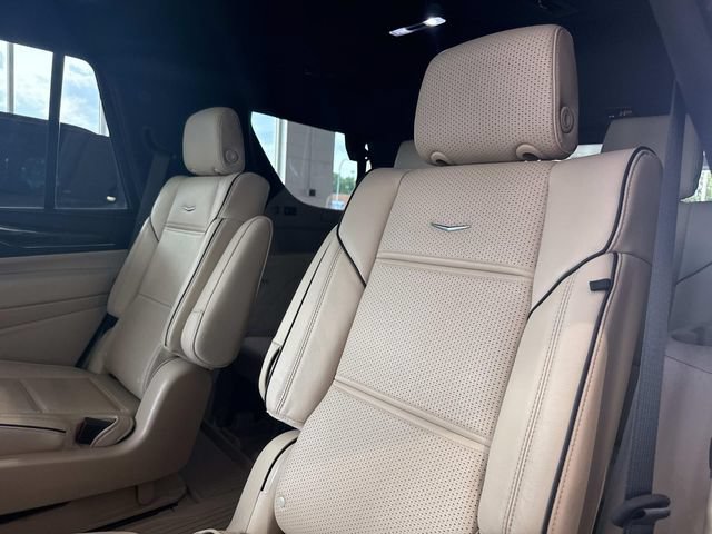 Certified 2024 Cadillac Escalade Premium Luxury w/ LPO, Floor Liner Package AWD/4WD image 61