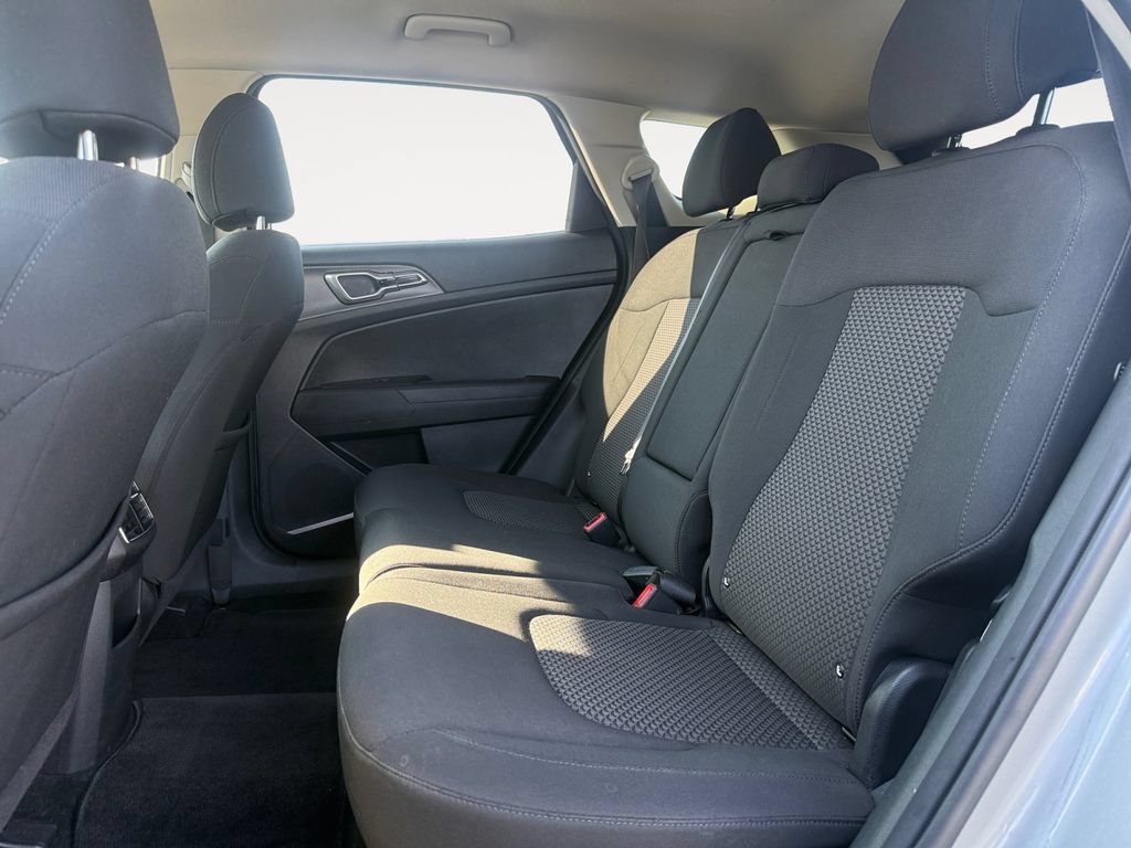 Used 2023 Kia Sportage LX FWD image 13