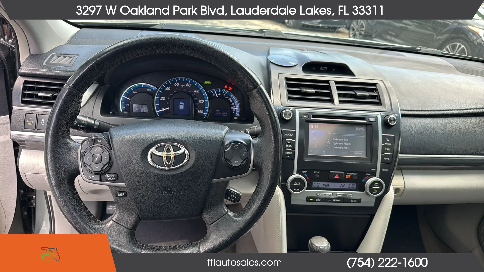 Used 2013 Toyota Camry XLE w/ Leather Pkg FWD image 50