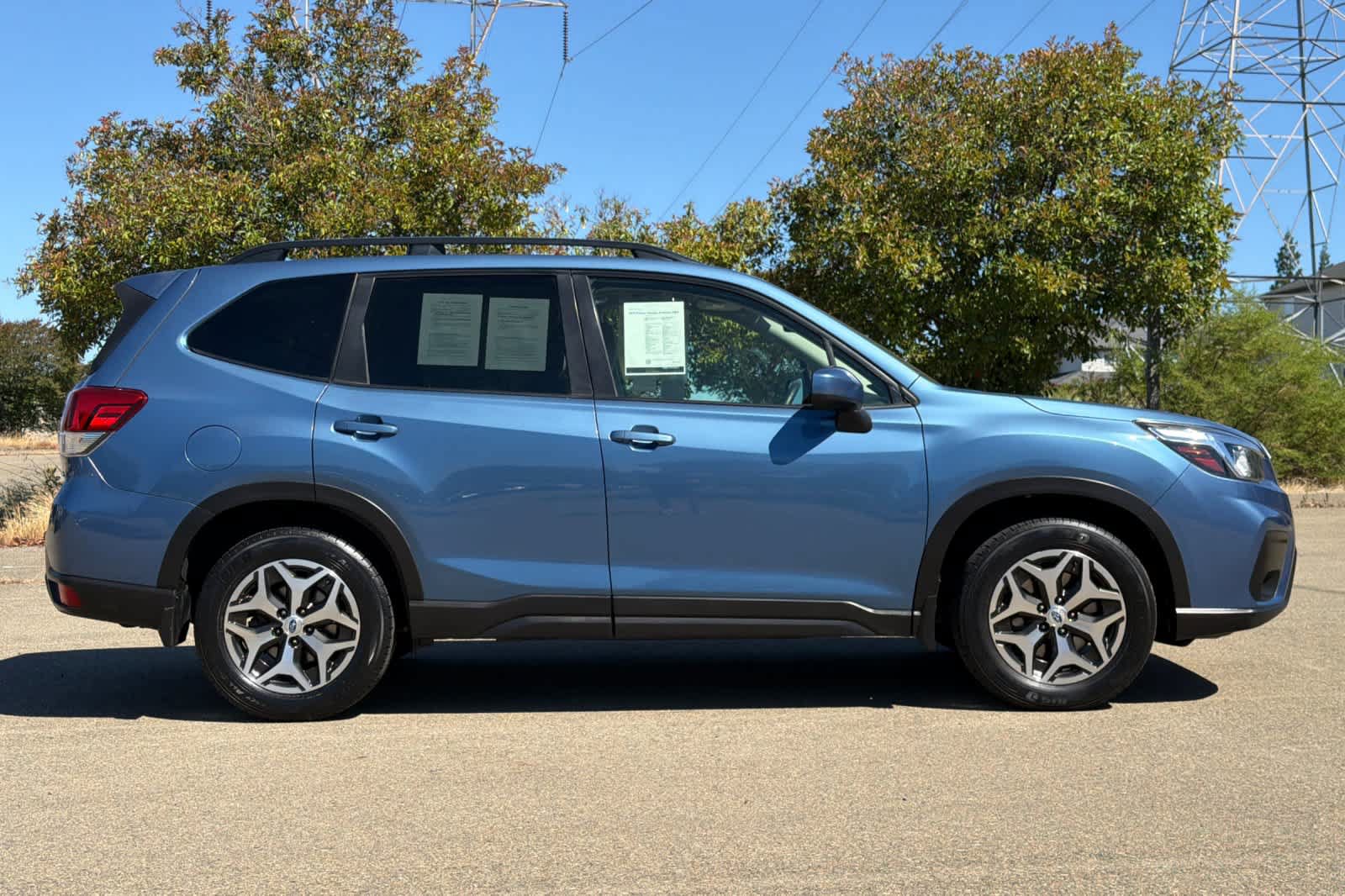 Used 2019 Subaru Forester Premium AWD/4WD image 6