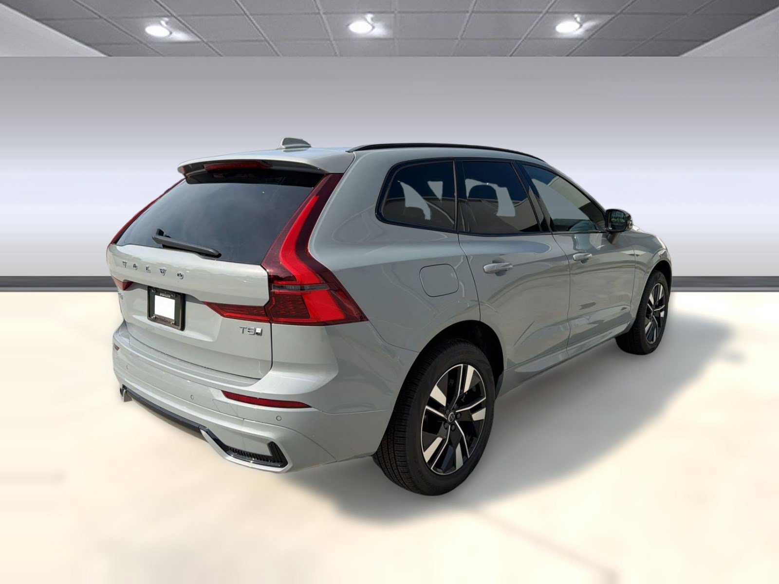 New 2026 Volvo XC60 T8 Core w/ Climate Package AWD/4WD image 9