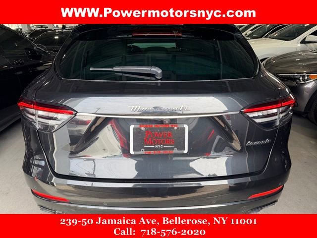 Used 2022 Maserati Levante GT image 3