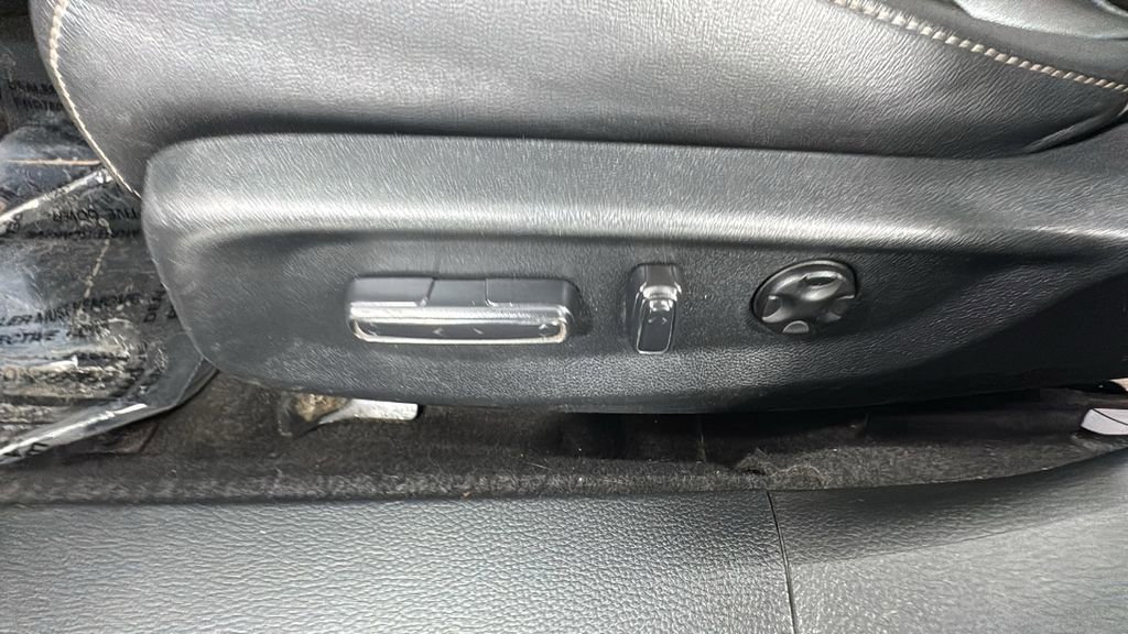 Used 2020 Honda Accord Sport image 11