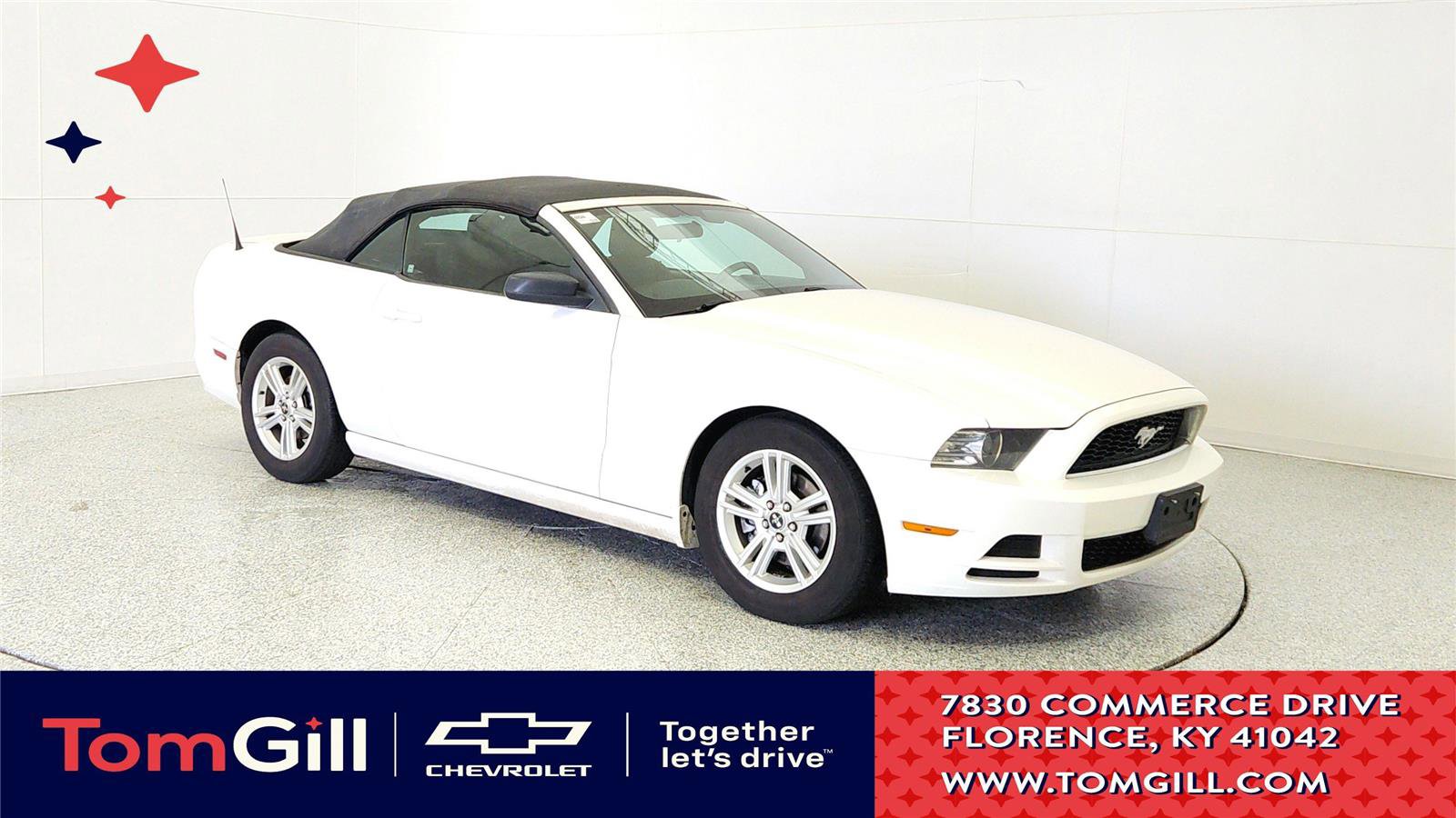 Used 2013 Ford Mustang Convertible image 1
