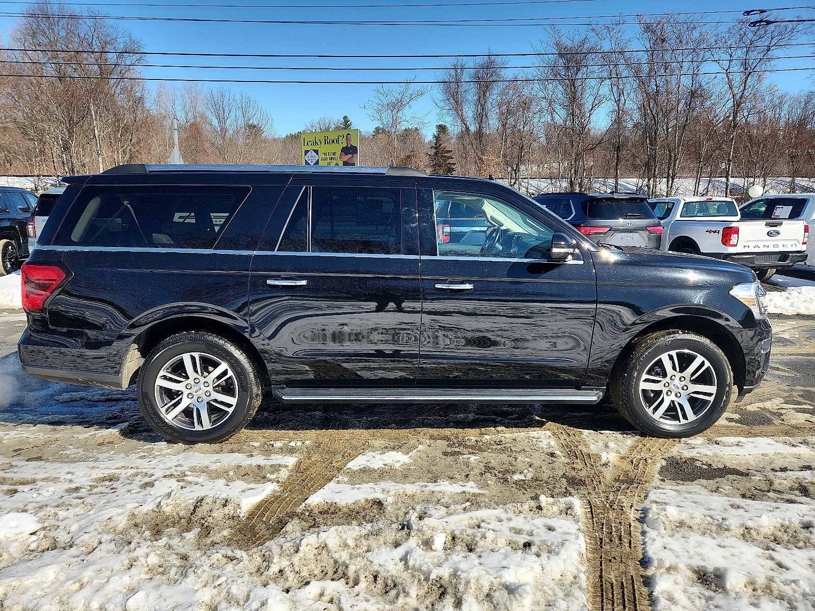 Used 2023 Ford Expedition Max Limited image 7