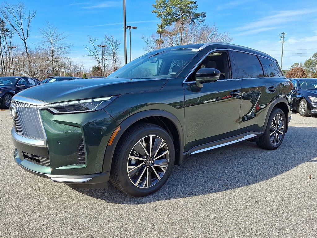 New 2026 INFINITI QX60 Luxe image 2