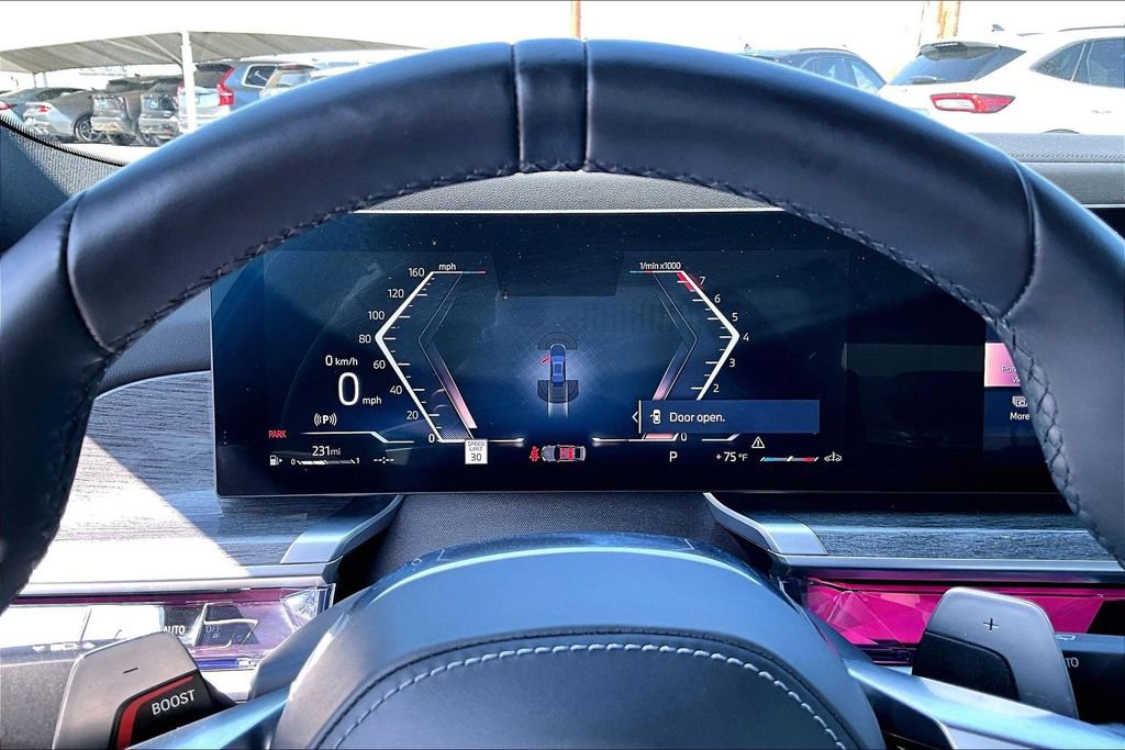 Used 2024 BMW 740i image 27