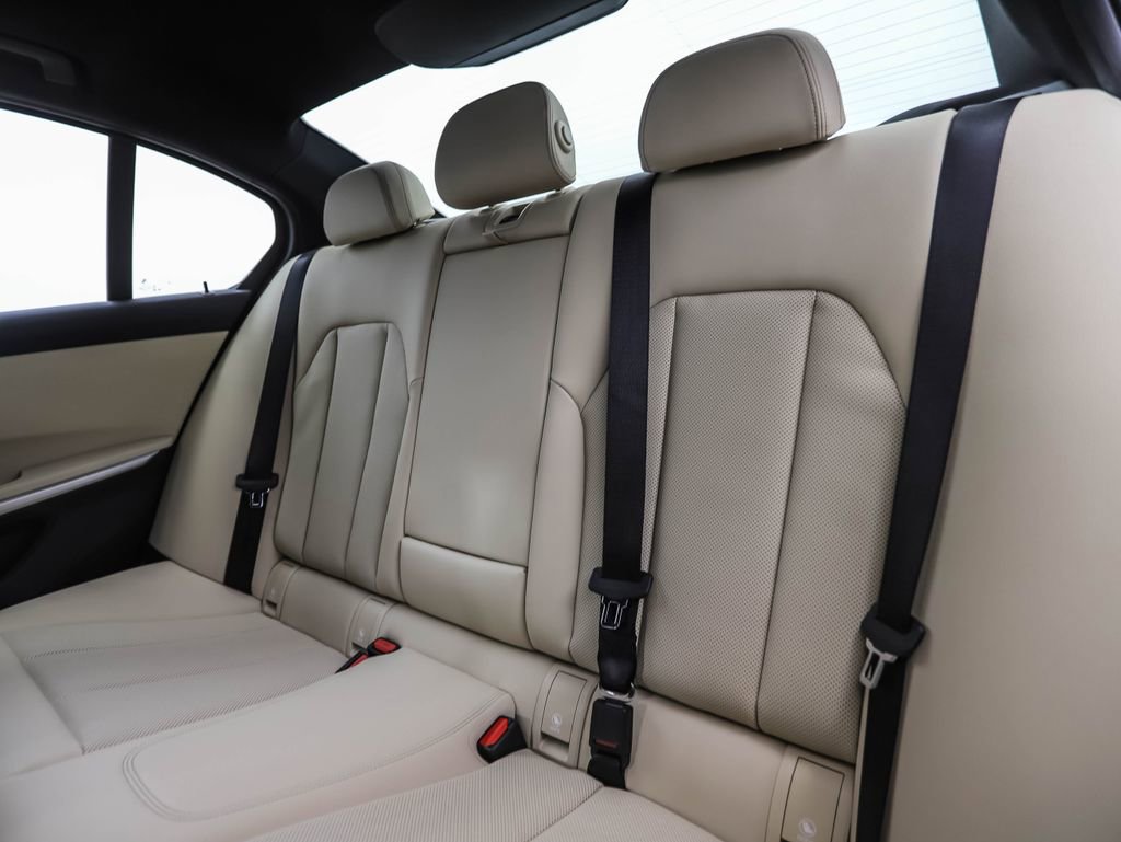 Used 2026 BMW 330i xDrive 330i xDrive w/ Premium Package image 24