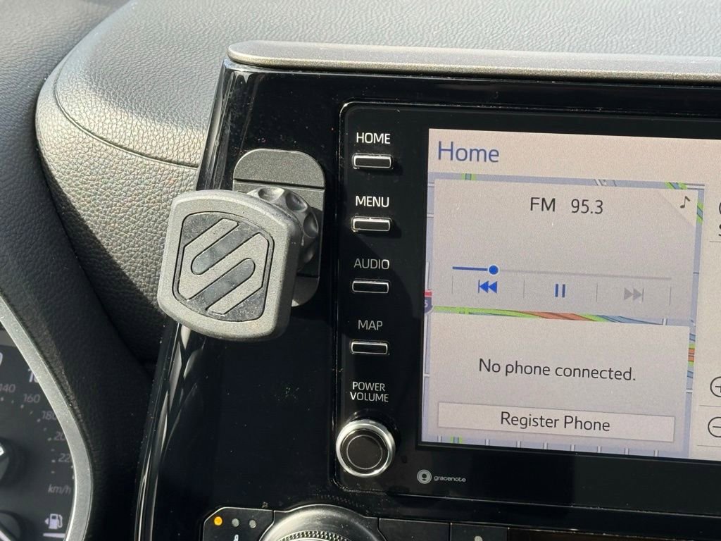 Used 2020 Toyota Highlander XLE image 44