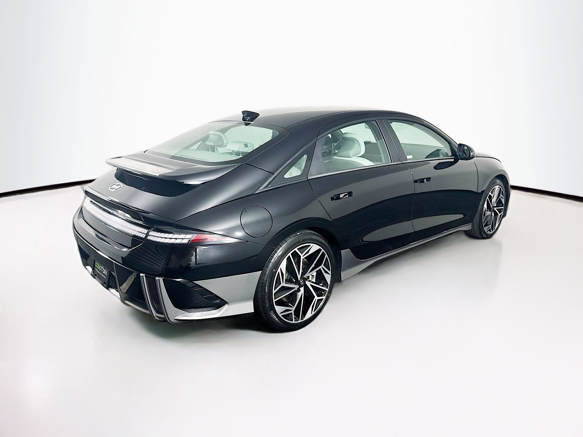 Used 2023 Hyundai Ioniq 6 SEL w/ Cargo Package image 9