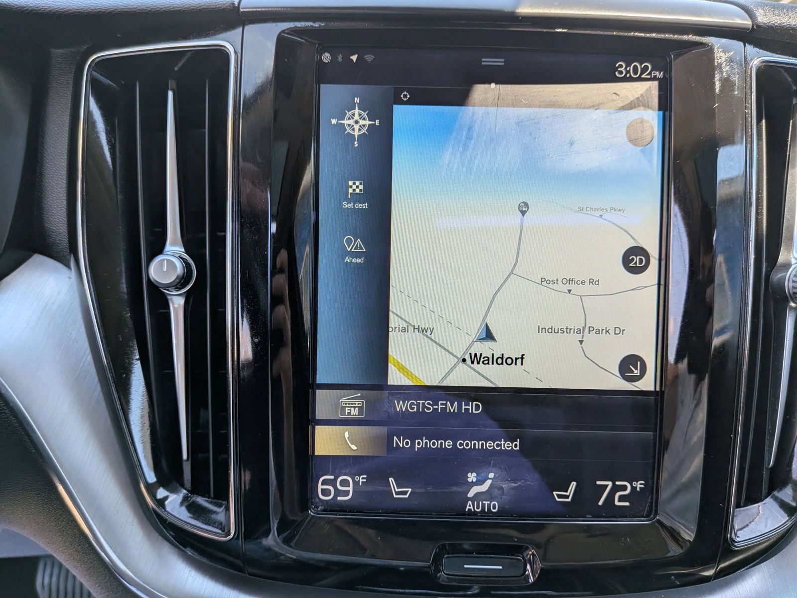 Used 2018 Volvo XC60 T6 Momentum w/ Convenience Package AWD/4WD image 59