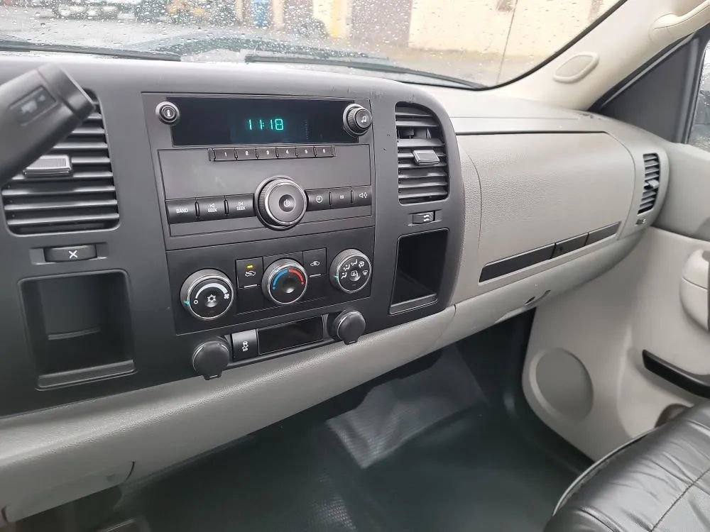 Used 2013 Chevrolet Silverado 1500 W/T image 15