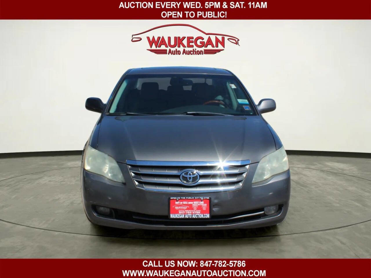 Used 2006 Toyota Avalon Limited FWD image 2