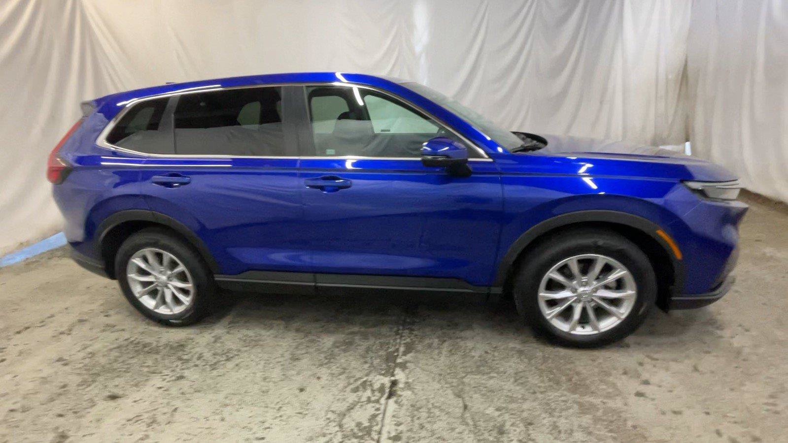 Used 2024 Honda CR-V EX-L image 4