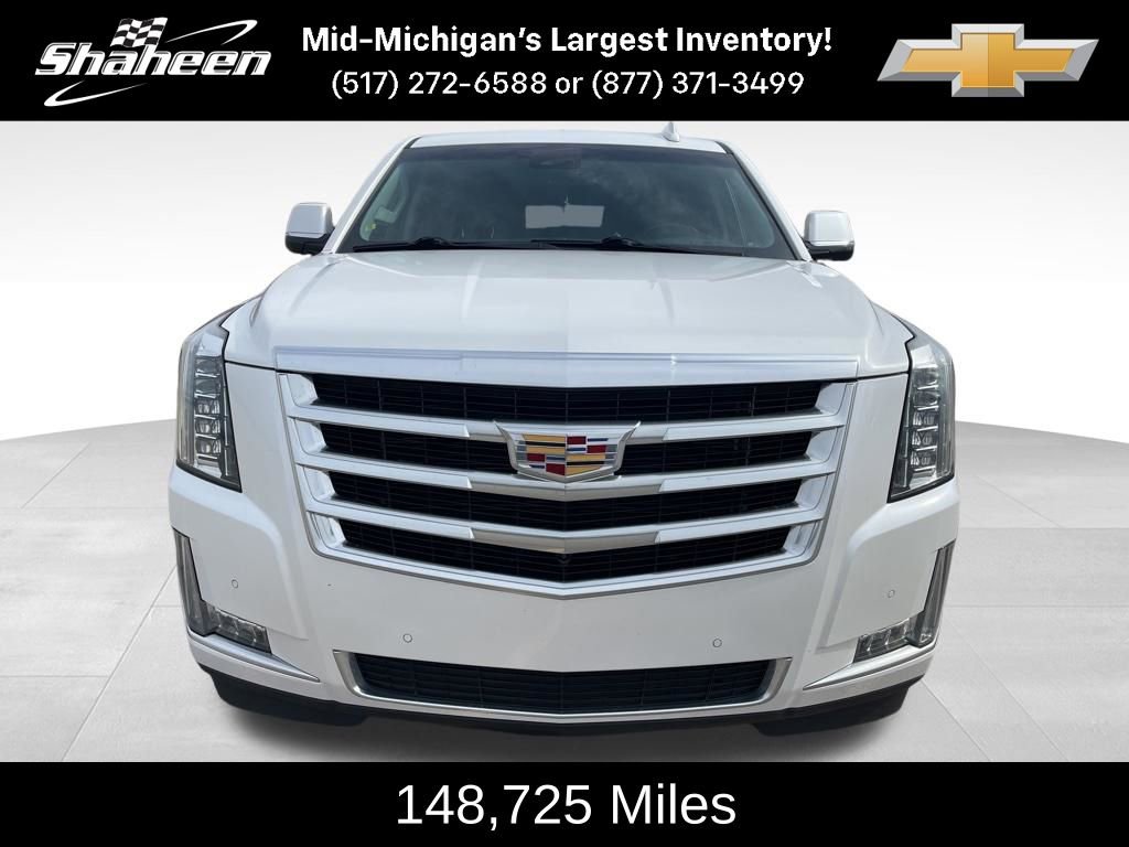Used 2017 Cadillac Escalade ESV Luxury image 2