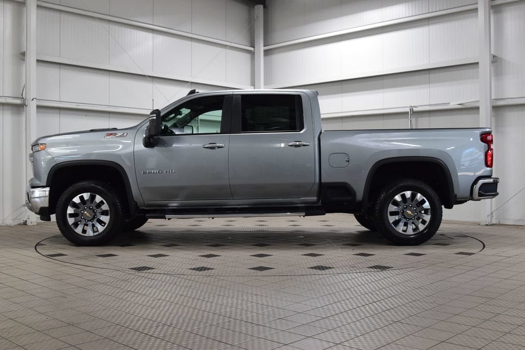 New 2026 Chevrolet Silverado 2500 LT w/ All Star Edition AWD/4WD image 4